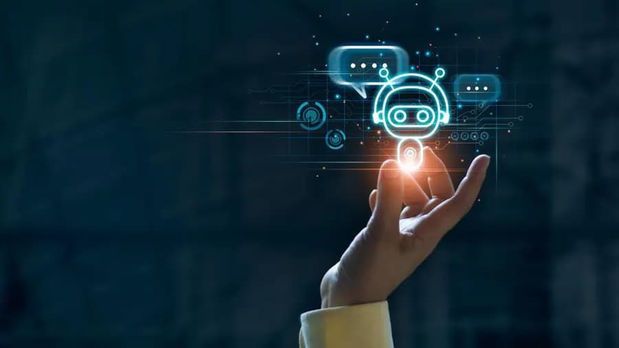 Chatbot vs Live Chat: Which is Better for Customer Service?