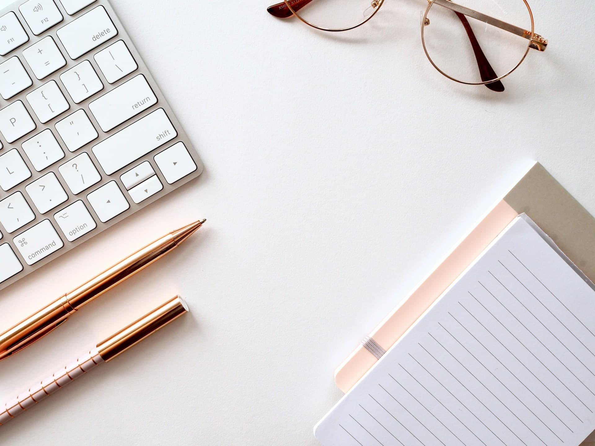 VOC.AI vs. Jungle Scout: Which Amazon Review Analysis Tool is Right for You?